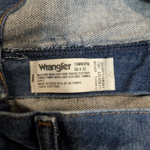 Wrangler 13MWZPW Men's 38x32 (36x32) Straight Blue Jeans Western - Picture 3 of 6